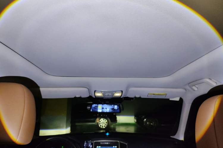 Used CHANGAN CS95 2017 2.0T Two-Wheel Drive Zhituo Edition Headliner