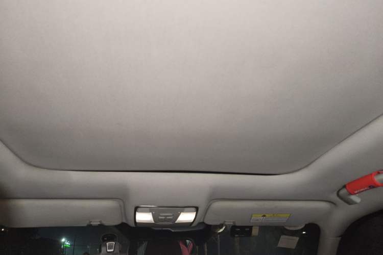 Used CHANGAN CS95 2017 2.0T Four-Wheel Drive SmartDrive Edition Headliner