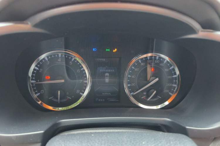 Used CHANGAN CS95 2017 2.0T Four-Wheel Drive ZhiZun Edition Instrument Cluster