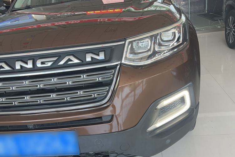Used CHANGAN CS95 2017 2.0T Two-Wheel Drive Zhituo Edition Left Front Headlight