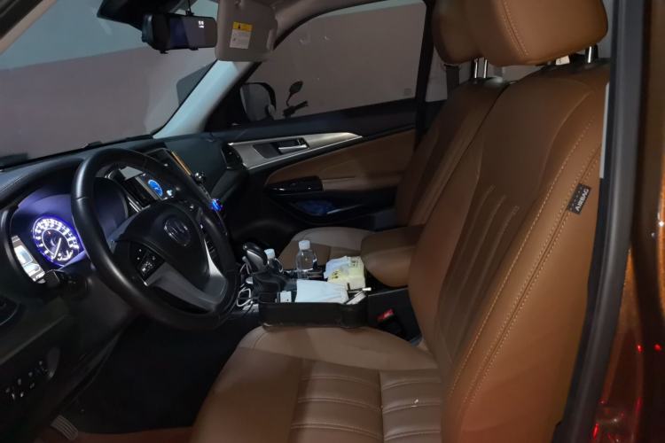 Used CHANGAN CS95 2017 2.0T Two-Wheel Drive Zhitu Edition Left Front Seat