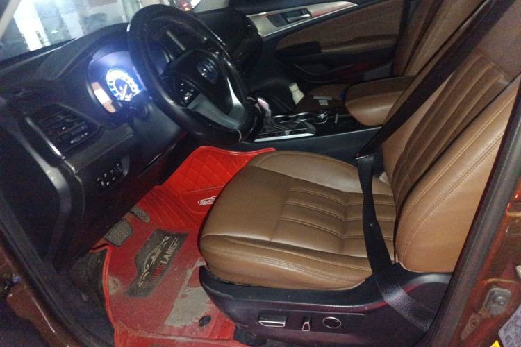 Used CHANGAN CS95 2017 2.0T Four-Wheel Drive SmartDrive Edition Left Front Seat