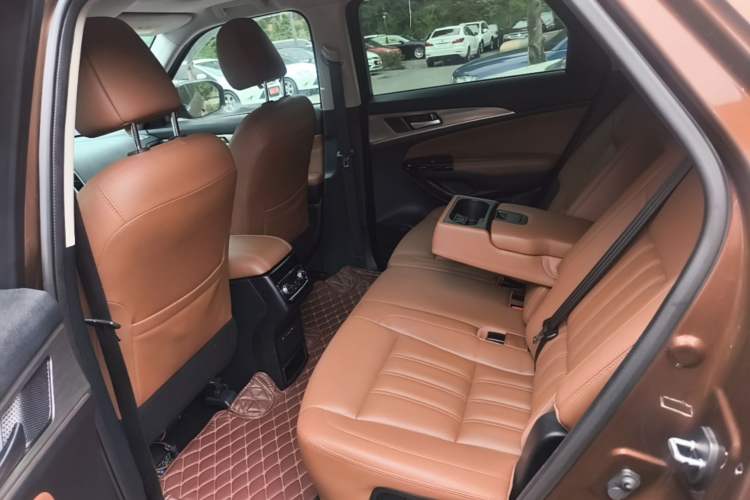 Used CHANGAN CS95 2017 2.0T Four-Wheel Drive SmartDrive Edition Left Rear Seat