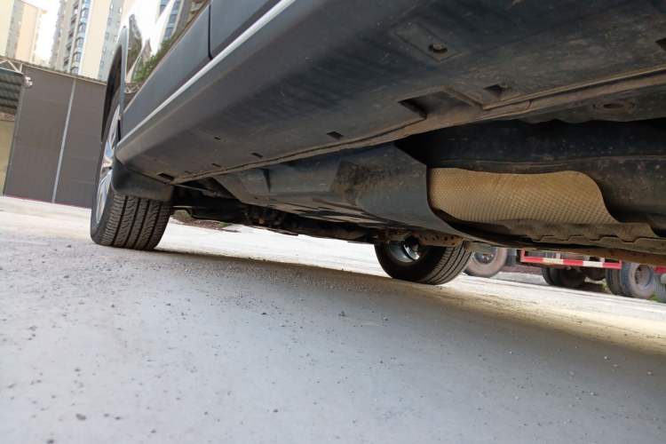 Used CHANGAN CS95 2017 2.0T Four-Wheel Drive SmartDrive Edition Left Side Sill