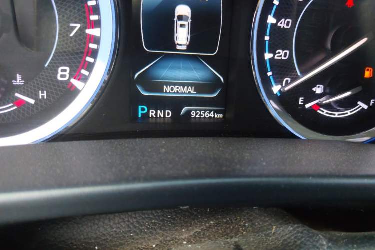 Used CHANGAN CS95 2017 2.0T Four-Wheel Drive SmartDrive Edition Odometer Close Up