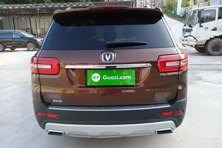 Used CHANGAN CS95 2017 2.0T Four-Wheel Drive SmartDrive Edition Rear