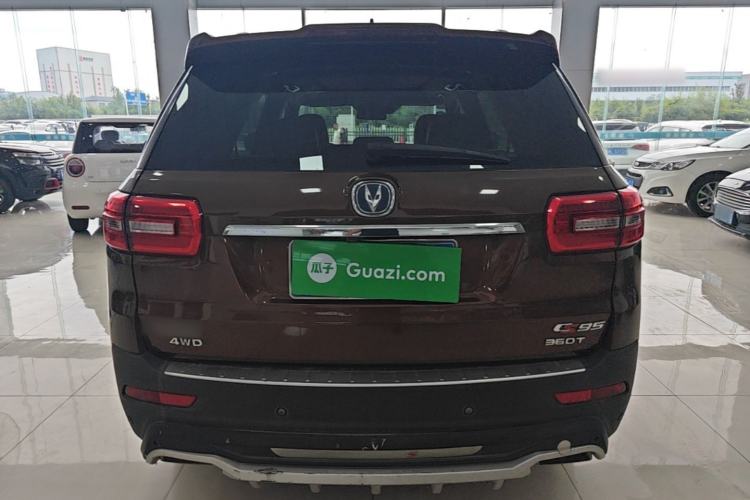 Used CHANGAN CS95 2017 2.0T Four-Wheel Drive SmartDrive Edition Rear