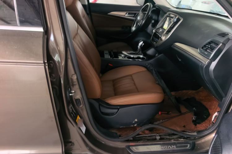 Used CHANGAN CS95 2017 2.0T Two-Wheel Drive Zhiyuan Edition Right Front Seat