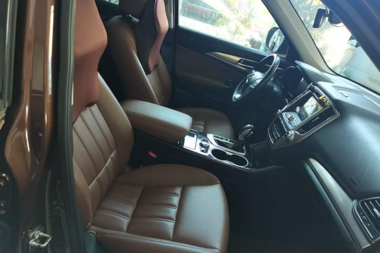 Used CHANGAN CS95 2017 2.0T Four-Wheel Drive SmartDrive Edition Right Front Seat
