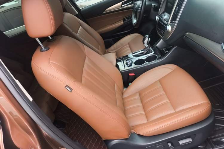 Used CHANGAN CS95 2017 2.0T Four-Wheel Drive SmartDrive Edition Right Front Seat