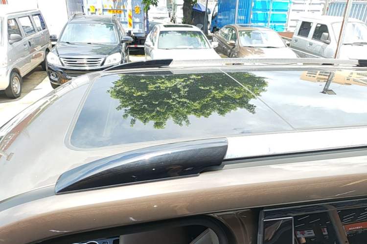 Used CHANGAN CS95 2017 2.0T Four-Wheel Drive ZhiZun Edition Roof