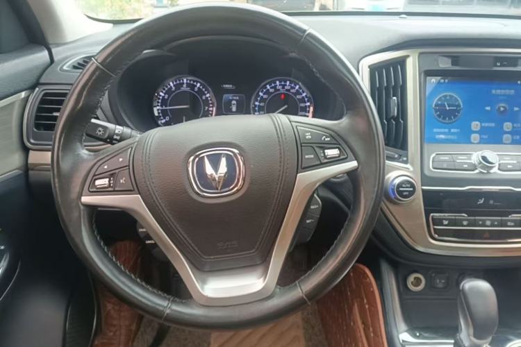 Used CHANGAN CS95 2017 2.0T Four-Wheel Drive SmartDrive Edition Steering Wheel
