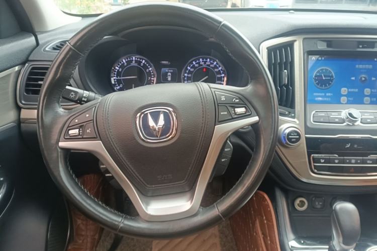 Used CHANGAN CS95 2017 2.0T Four-Wheel Drive SmartDrive Edition Steering Wheel
