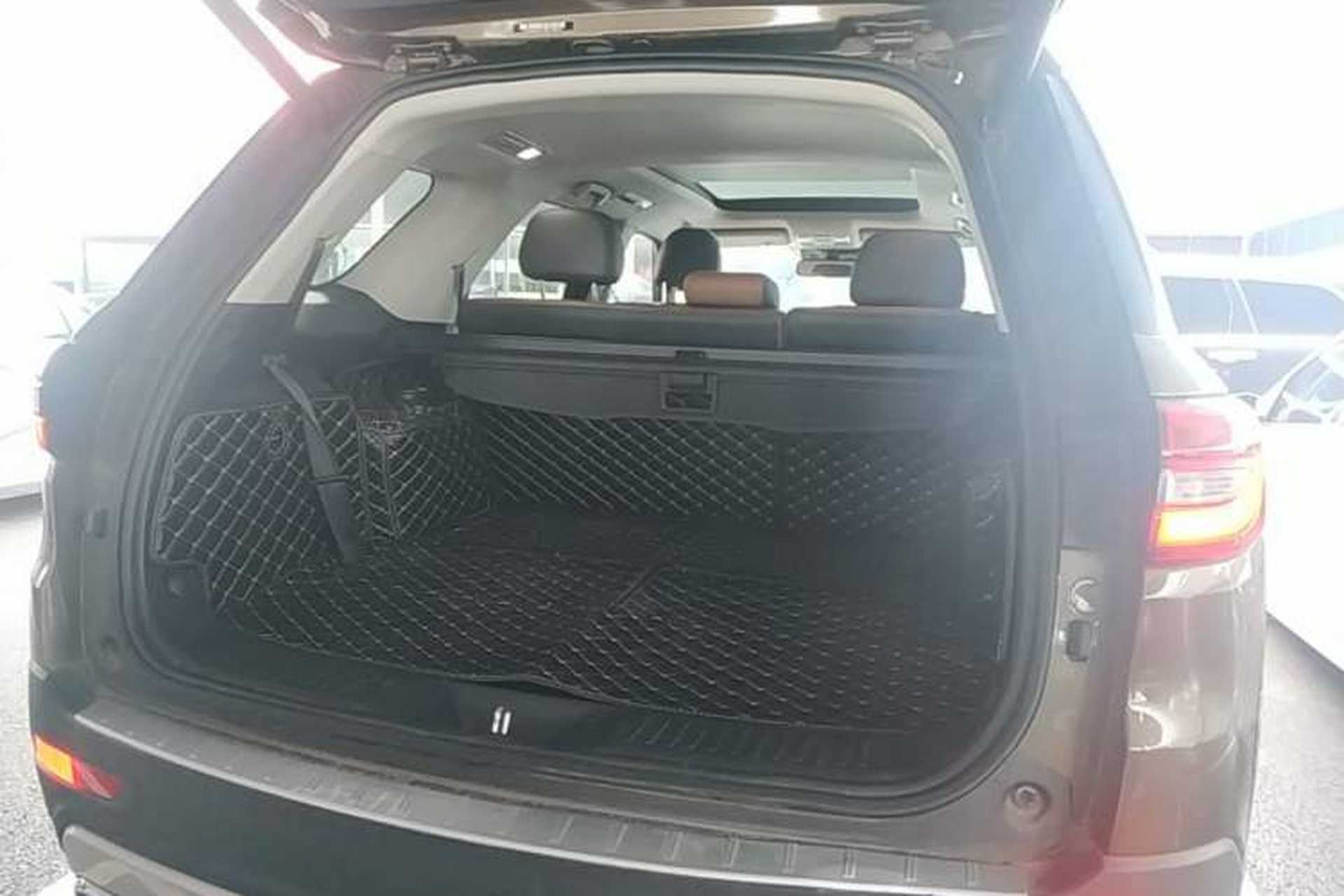 Used CHANGAN CS95 2017 2.0T Four-Wheel Drive ZhiZun Edition Trunk