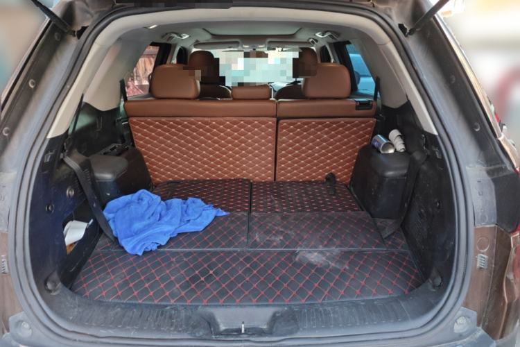 Used CHANGAN CS95 2017 2.0T Two-Wheel Drive Zhiyuan Edition Trunk
