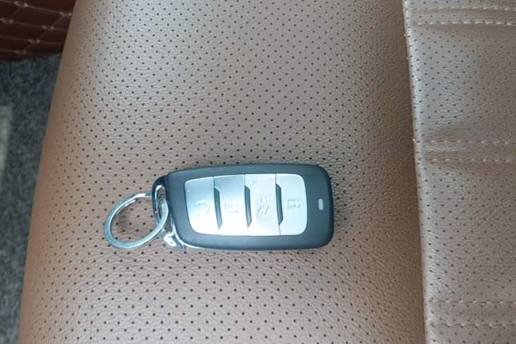Used CHANGAN CS95 2017 2.0T Four-Wheel Drive SmartDrive Edition Vehicle Key