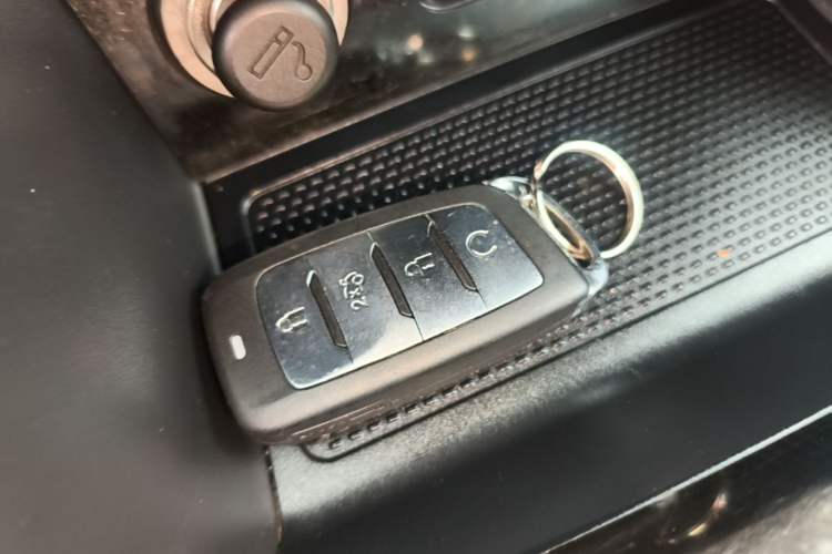 Used CHANGAN CS95 2017 2.0T Four-Wheel Drive SmartDrive Edition Vehicle Key
