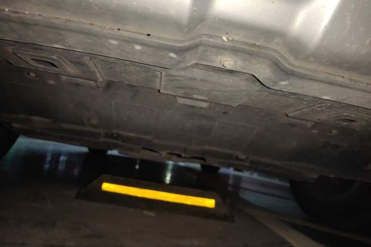 Used CHANGAN CS95 2017 2.0T Two-Wheel Drive Zhiyuan Edition Chassis Front