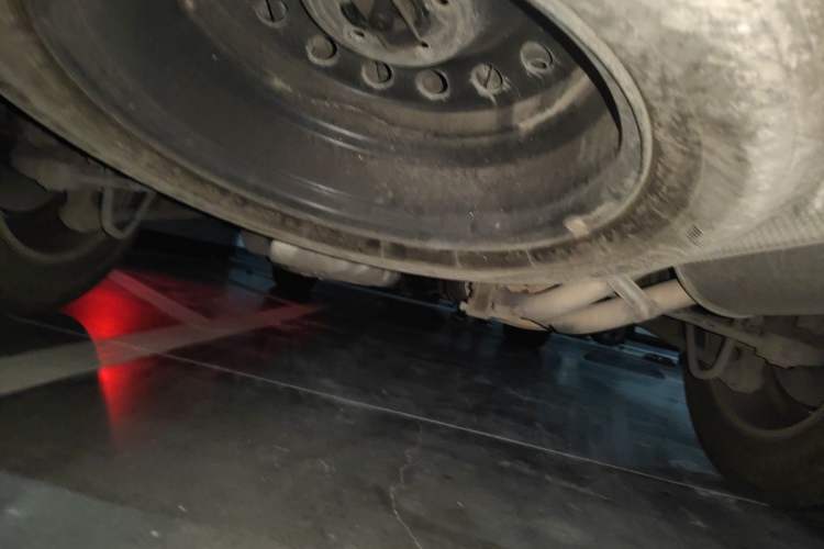 Used CHANGAN CS95 2017 2.0T Two-Wheel Drive Zhiyuan Edition Chassis Rear