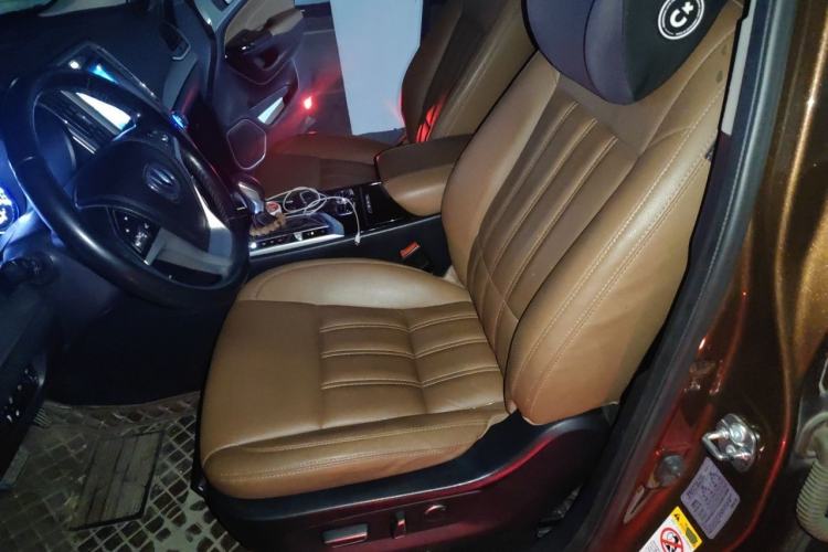Used CHANGAN CS95 2017 2.0T Two-Wheel Drive Zhiyuan Edition Left Front Seat