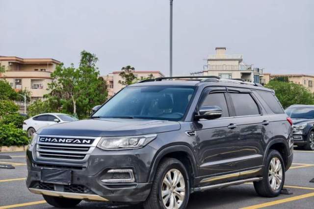 Used CHANGAN CS95 2017 2.0T Two-Wheel Drive Zhiyuan Edition