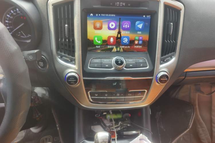 Used CHANGAN CS95 2017 2.0T Two-Wheel Drive Zhiyuan Edition Audio And AC Panel
