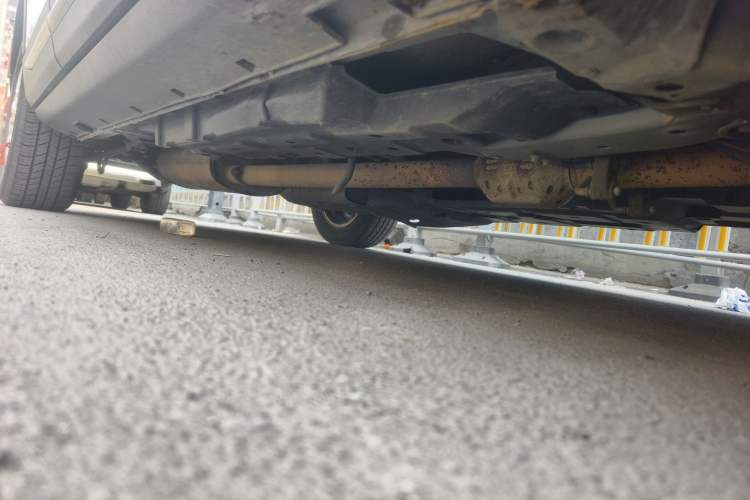 Used CHANGAN CS95 2017 2.0T Two-Wheel Drive Zhiyuan Edition Chassis Front Right