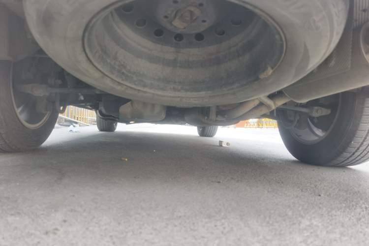 Used CHANGAN CS95 2017 2.0T Two-Wheel Drive Zhiyuan Edition Chassis Rear