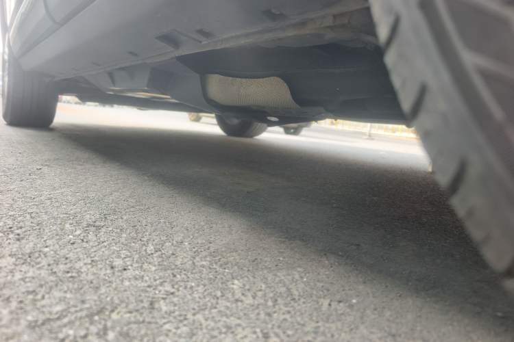 Used CHANGAN CS95 2017 2.0T Two-Wheel Drive Zhiyuan Edition Chassis Rear Left