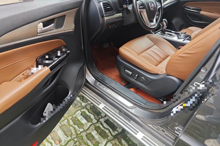 Used CHANGAN CS95 2017 2.0T Two-Wheel Drive Zhitu Edition Driver Seat