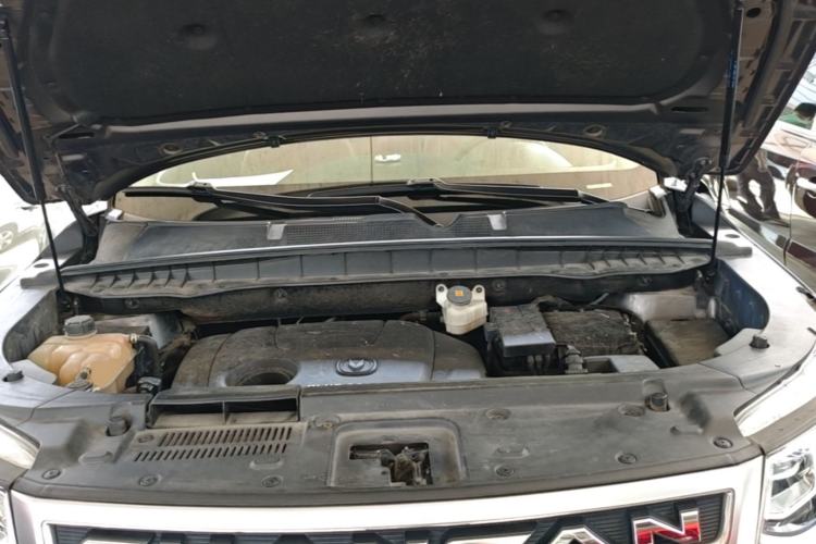 Used CHANGAN CS95 2017 2.0T Four-Wheel Drive SmartDrive Edition Engine Bay