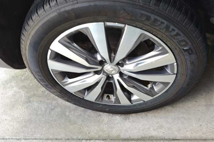Used CHANGAN CS95 2017 2.0T Four-Wheel Drive SmartDrive Edition Exterior 2