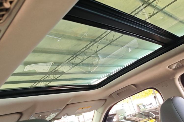 Used CHANGAN CS95 2017 2.0T Four-Wheel Drive SmartDrive Edition Headliner