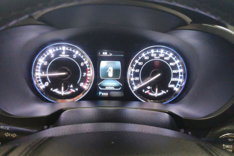 Used CHANGAN CS95 2017 2.0T Two-Wheel Drive Zhituo Edition Instrument Cluster