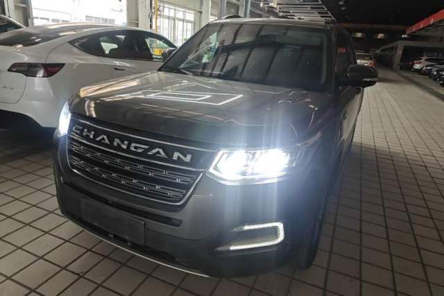 Used CHANGAN CS95 2017 2.0T Four-Wheel Drive ZhiZun Edition