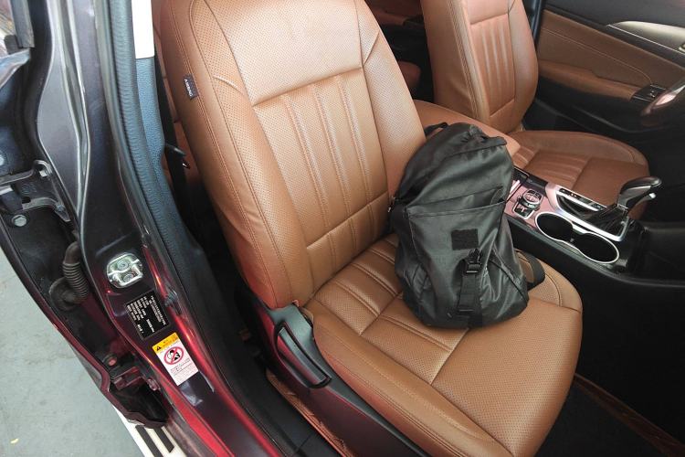 Used CHANGAN CS95 2017 2.0T Two-Wheel Drive Zhiyuan Edition Right Front Seat