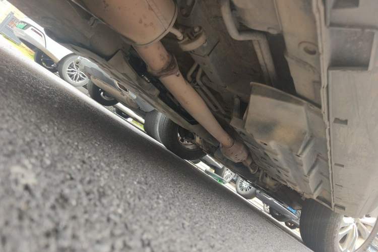 Used CHANGAN CS95 2017 2.0T Two-Wheel Drive Zhiyuan Edition Chassis Front Left