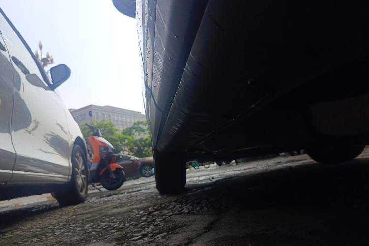 Used CHANGAN CS95 2017 2.0T Two-Wheel Drive Zhitu Edition Chassis Rear Left