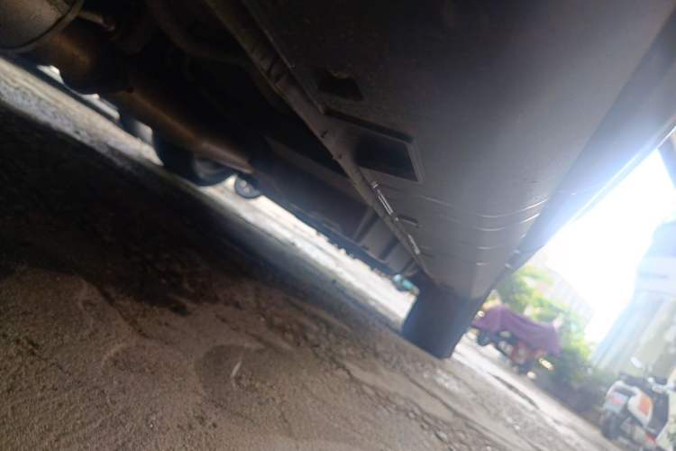 Used CHANGAN CS95 2017 2.0T Two-Wheel Drive Zhitu Edition Chassis Rear Right