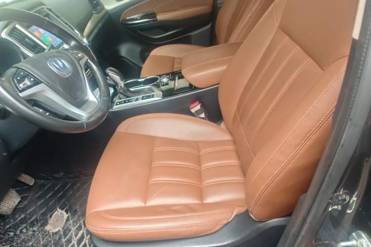 Used CHANGAN CS95 2017 2.0T Two-Wheel Drive Smart Enjoyment Version Left Front Seat