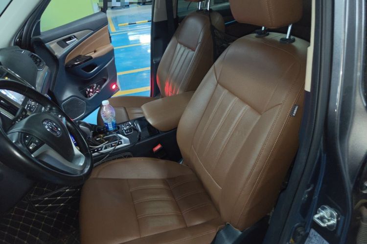 Used CHANGAN CS95 2017 2.0T Four-Wheel Drive SmartDrive Edition Left Front Seat