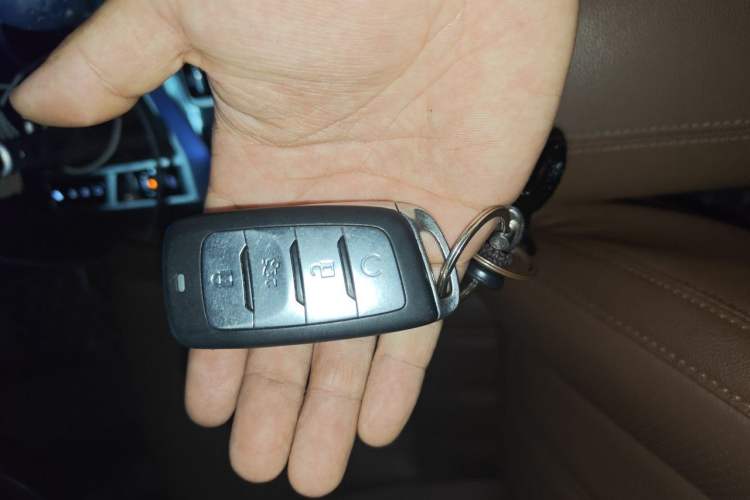 Used CHANGAN CS95 2017 2.0T Four-Wheel Drive SmartDrive Edition Vehicle Key