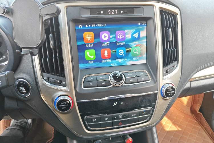 Used CHANGAN CS95 2017 2.0T Two-Wheel Drive Zhiyuan Edition Audio And AC Panel