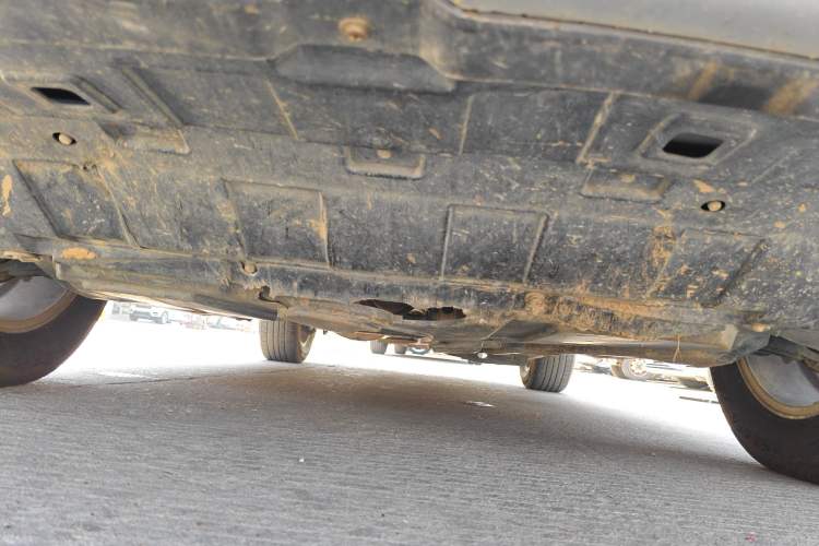 Used CHANGAN CS95 2017 2.0T Two-Wheel Drive Zhiyuan Edition Chassis Front