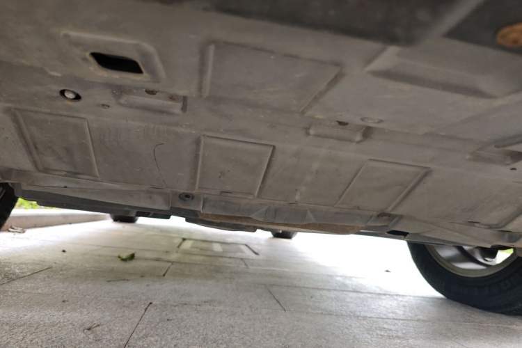 Used CHANGAN CS95 2017 2.0T Four-Wheel Drive SmartDrive Edition Chassis Front