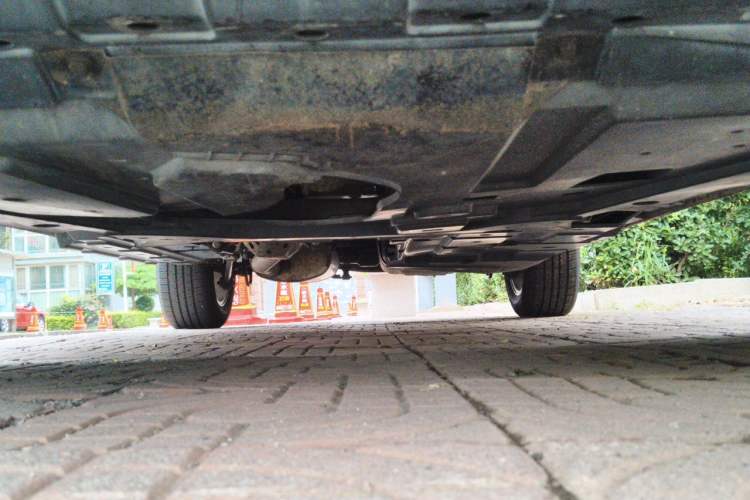 Used CHANGAN CS95 2017 2.0T Two-Wheel Drive Zhiyuan Edition Chassis Front