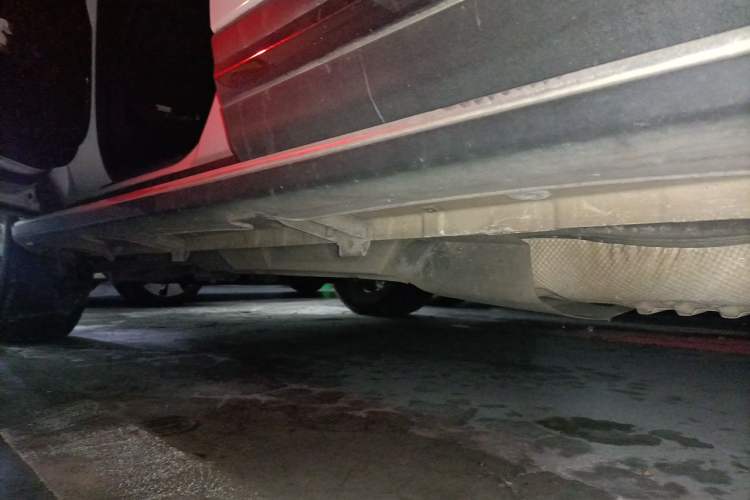 Used CHANGAN CS95 2017 2.0T Two-Wheel Drive Zhiyuan Edition Chassis Front Left