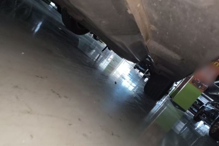 Used CHANGAN CS95 2017 2.0T Two-Wheel Drive Zhiyuan Edition Chassis Front Left