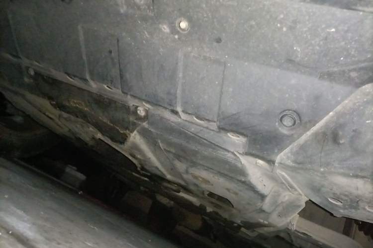 Used CHANGAN CS95 2017 2.0T Two-Wheel Drive Zhiyuan Edition Chassis Front