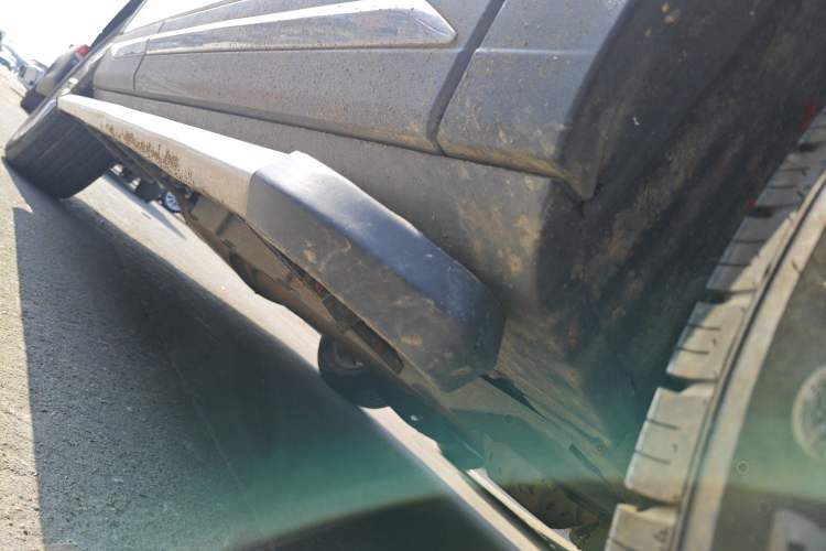 Used CHANGAN CS95 2017 2.0T Two-Wheel Drive Zhiyuan Edition Chassis Front Right